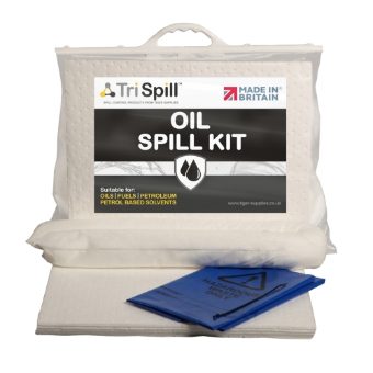 Tri Spill™ Oil Spill Kit - 15 Litre in Clip Top Bag